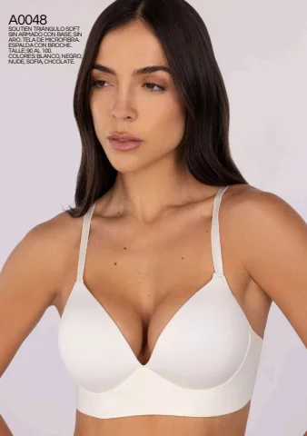 Andressa 48